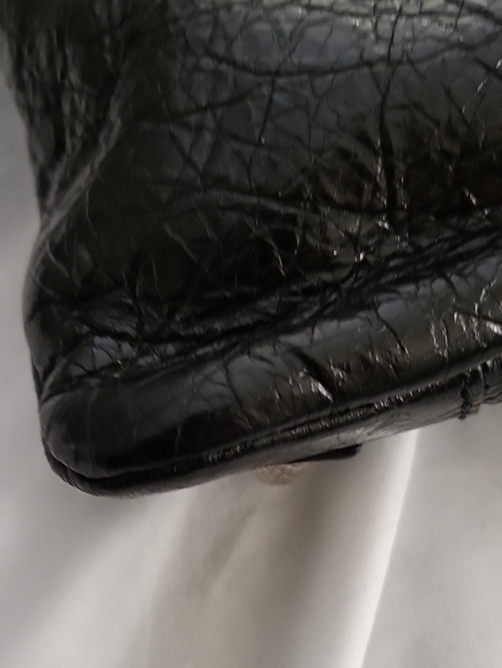 Balenciaga Agneau Giant 12 Silver Hardware Envelope Strap Clutch - Picture 10 of 12